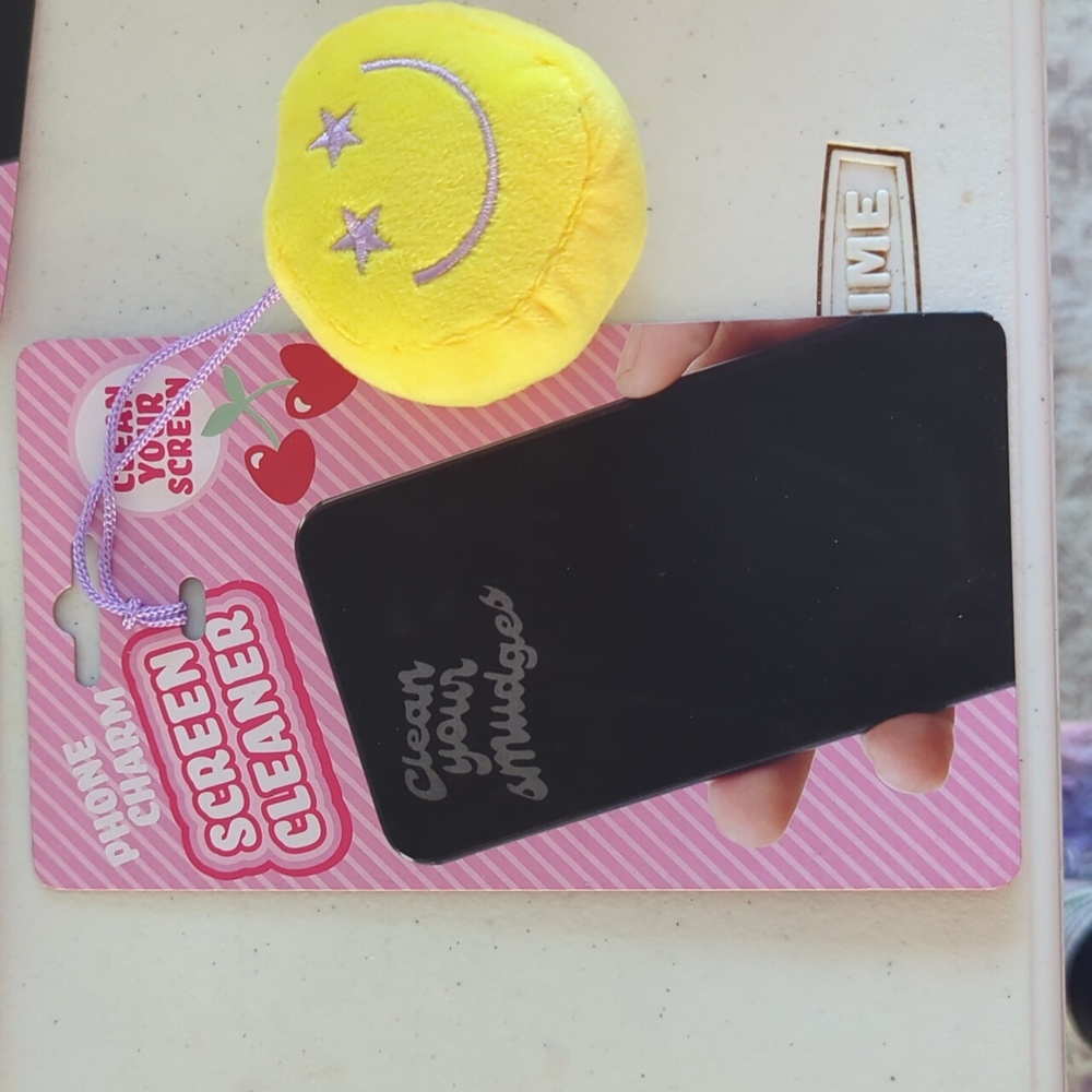 Screen Cleaner Charm Choose 1 - Picture 4 of 4